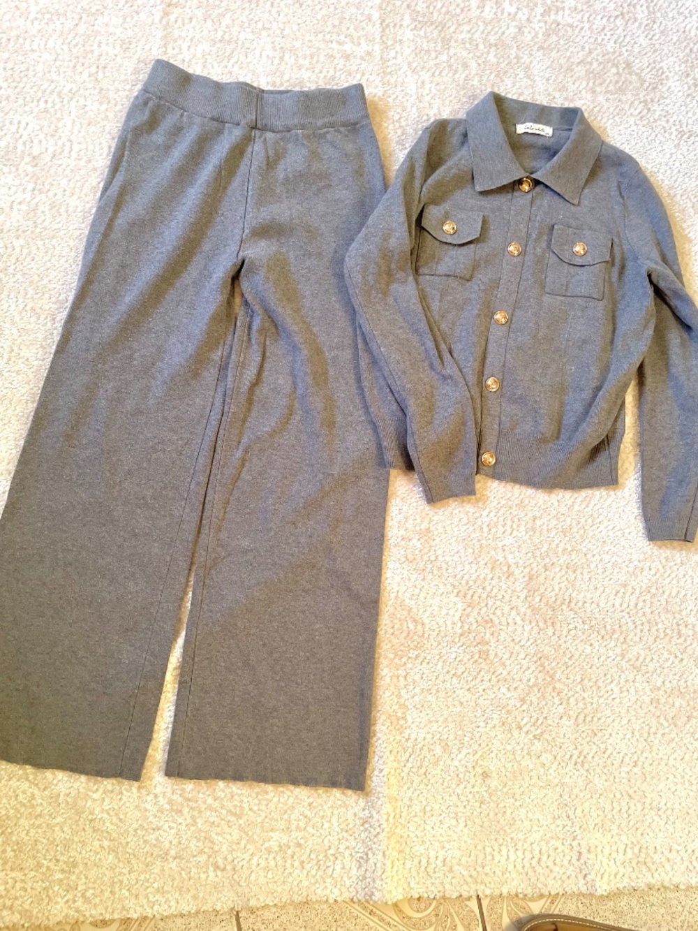 Gray lounge set long-sleeve - Picture 2 of 6